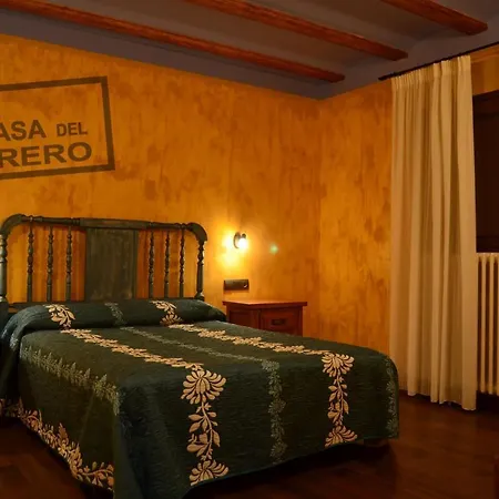 La Casa Del Herrero בית נופש El Poyo